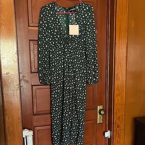 Kittenish Dark Green Floral Long Sleeve Dress